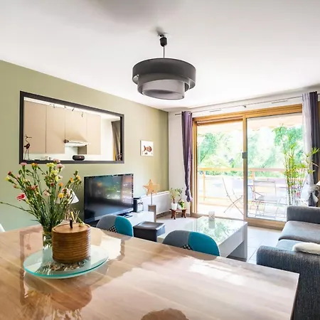 Beau T3 Dans Residence Securisee Avec Piscine