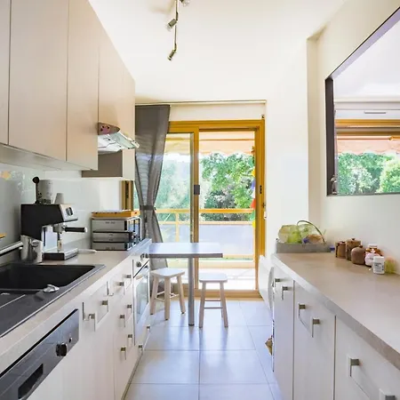 Beau T3 Dans Residence Securisee Avec Piscine Mandelieu-la-Napoule